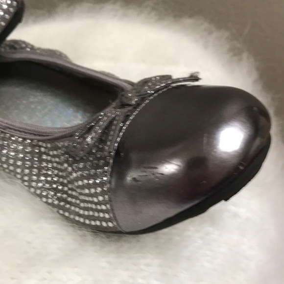 Stuart Weitzman Sparkle Shoes! - Picture 2 of 4